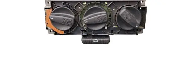 Volkswagen Transporter - Caravelle T4 Climate control unit 701819045B