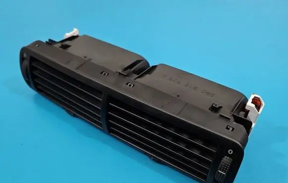 Volkswagen PASSAT B5.5 Dash center air vent grill 3B0819728D IMPRK1576902