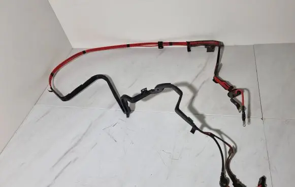 BMW 1 F20 F21 Positive cable (battery) 9231115 9308291 EE8652