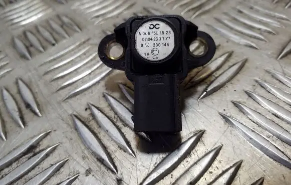 Mercedes-Benz ML W164 Air pressure sensor A0061531528