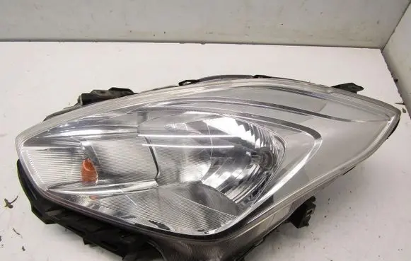 Suzuki Swift III Headlight/headlamp 7173452R0