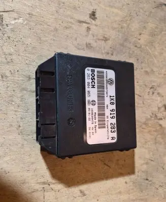 Volkswagen Touran I Parking PDC control unit/module 1039E00479 1K0919283A 0263004065