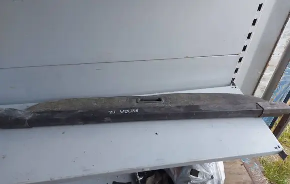 Opel Astra H Parcel shelf load cover 