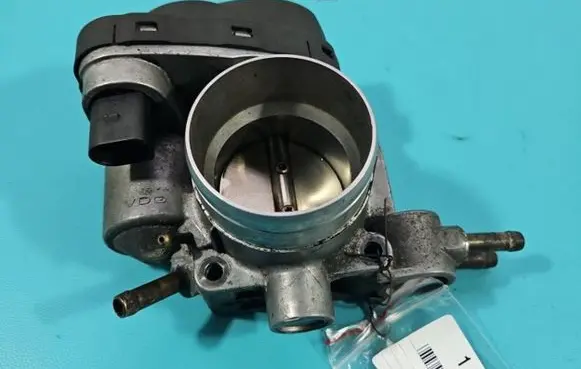 Audi A4 S4 B5 8D Throttle body valve 06B133062F IMPRK1412447