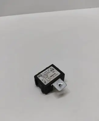 KIA Sorento Immobilizer control unit/module 0K2NC677B0 F005V00143
