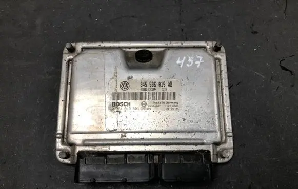Volkswagen Polo III 6N 6N2 6NF Engine control unit/module 045906019AB