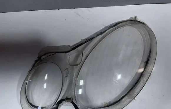 Mercedes-Benz E W211 Headlight part 
