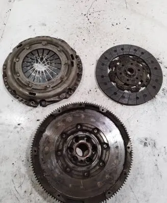 Skoda Octavia Mk2 (1Z) Clutch set kit 03g105266bp 03g141031g 03g141025h