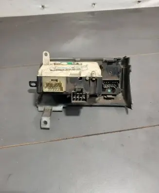 Chrysler Voyager Light switch 36033u