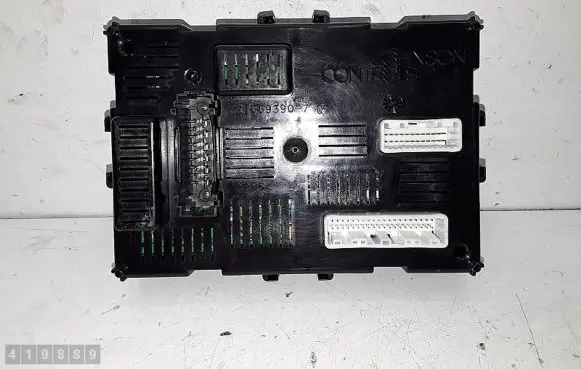 Nissan Note (E11) Engine control unit/module 284B29U00A