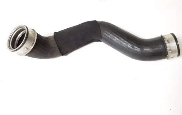 Mercedes-Benz E W211 Intercooler hose/pipe A2115282482
