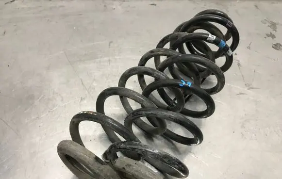 Peugeot 3008 I Rear coil spring