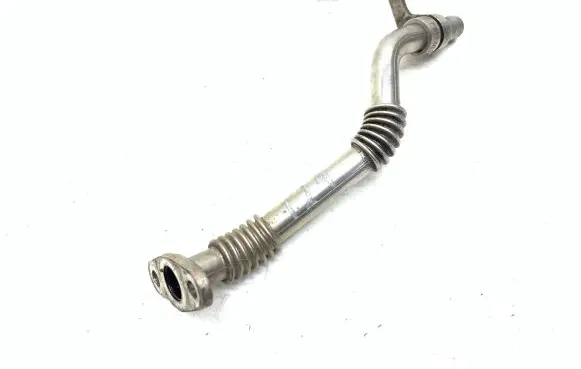 BMW X5 E70 Turbo turbocharger oiling pipe/hose 7577011