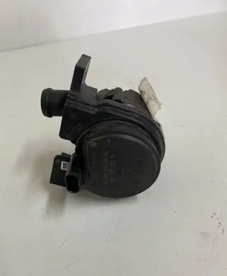 Jaguar F-Pace Electric auxiliary coolant/water pump DX2318D474AC