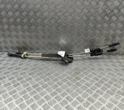Volkswagen Transporter - Caravelle T6 Gear shift cable linkage 7L1711877B