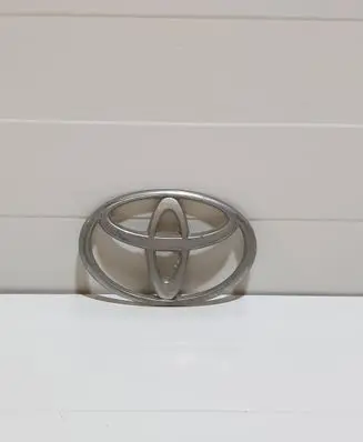 Toyota Corolla Verso E121 Manufacturers badge/model letters 13060 75471