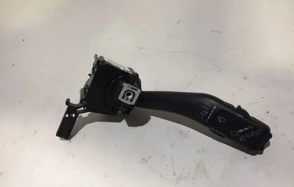 Skoda Octavia Mk2 (1Z) Wiper control stalk 1K0953519J