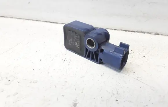 Volvo V50 Airbag deployment crash/impact sensor 31264410
