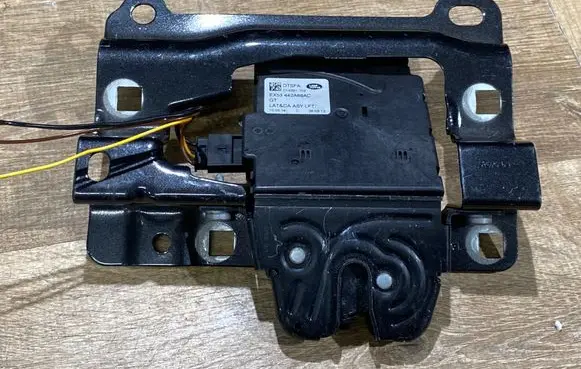 Jaguar F-Type Loading door lock EX53442A66AC C14321102