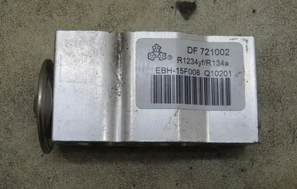 Renault Twingo III Air conditioning (A/C) expansion valve KRIS235789