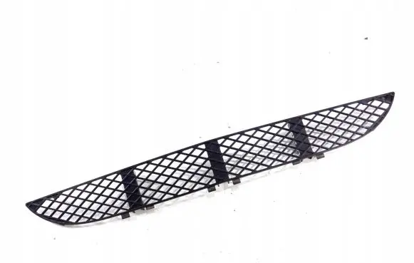 Mercedes-Benz E W210 Front bumper lower grill