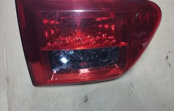 Peugeot 4007 Tailgate rear/tail lights 1146379L