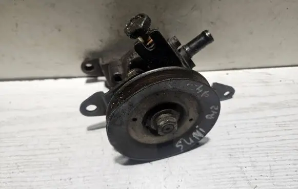 Nissan Sunny Power steering pump 