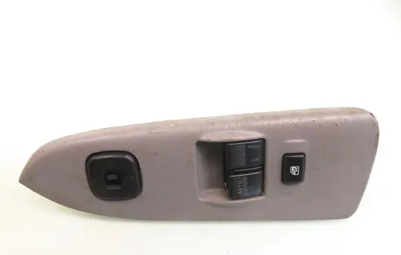 Mazda Premacy Electric window control switch CB0766350A BJ0E66600