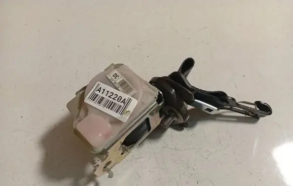 Citroen C4 Grand Picasso Rear seatbelt 501RB19203