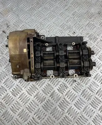 BMW 1 E81 E87 Oil pump 7544555