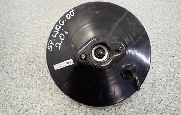 Mitsubishi Space Wagon Brake booster