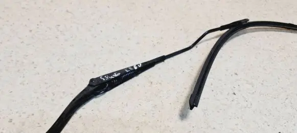 Fiat Punto (188) Front wiper blade arm 51701422 229C651LG