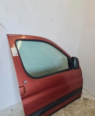 Peugeot Partner Front door