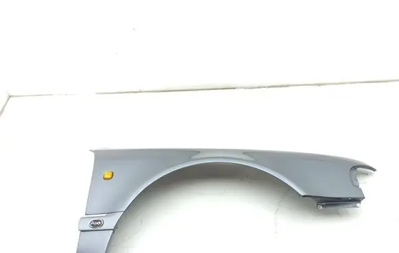 Audi A8 S8 D2 4D Fender 4D0821112
