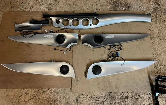 Mercedes-Benz E W213 Other dashboard part A2136809100 AMBIENTE