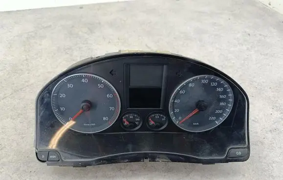 Volkswagen Golf V Speedometer (instrument cluster) 1K0920862H