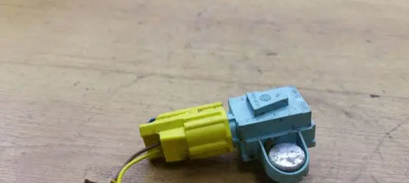 Audi A6 S6 C6 4F Airbag deployment crash/impact sensor 4F0955557