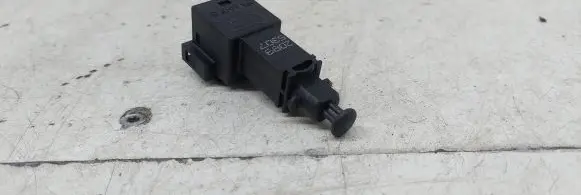 Volkswagen Golf IV Brake pedal sensor switch 1J0945511A