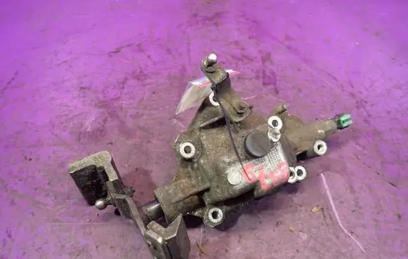 Lancia Ypsilon Gear selector/shifter in gearbox 55198599