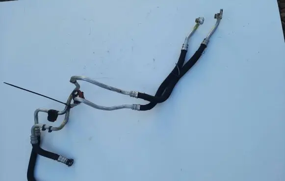 BMW 5 F10 F11 Oil cooling pipe 7636880 966880