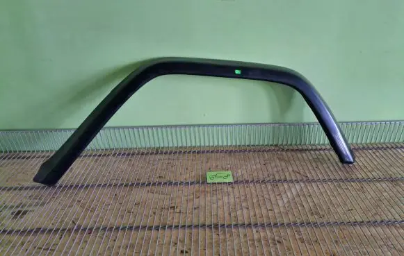 Mercedes-Benz G W461 W463 1st Gen Rear arch trim A4638801421 4638801421