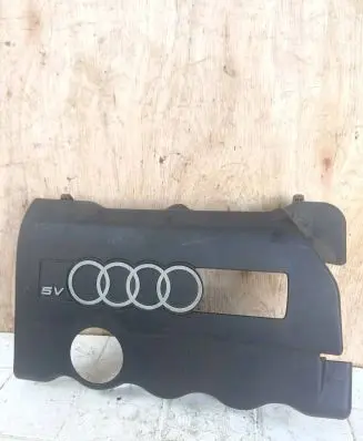 Audi A6 S6 C5 4B Engine cover (trim) 058103724D