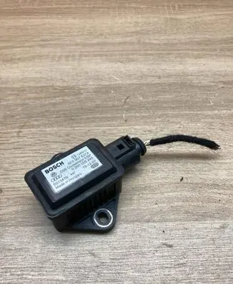 Audi A4 S4 B6 8E 8H ESP acceleration yaw rate sensor 8E0907637A 0265005245 080