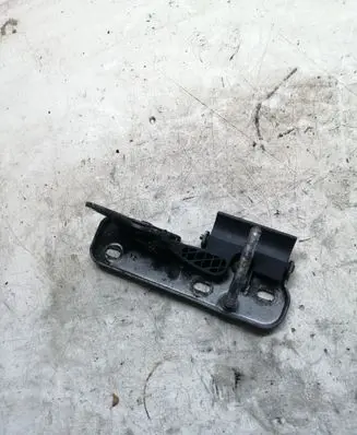 Volkswagen Golf VI Engine bonnet/hood lock/latch loop/hook 1Q0823480