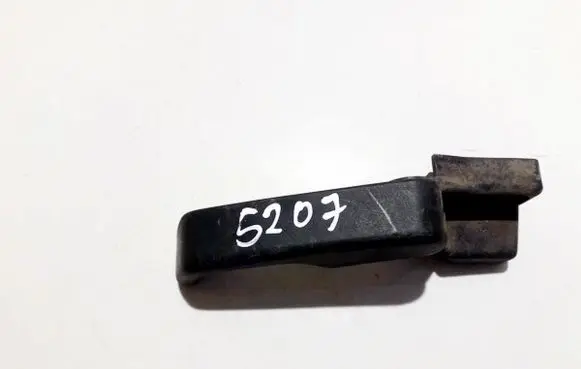 Volkswagen PASSAT B3 Engine bonnet (hood) release handle 357823533