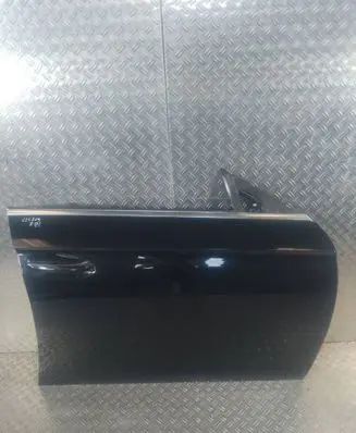 Mercedes-Benz CLS C219 Front door