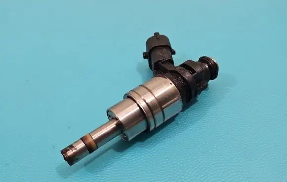 Alfa Romeo 159 Fuel injector 0261500023 IMPRK1506849