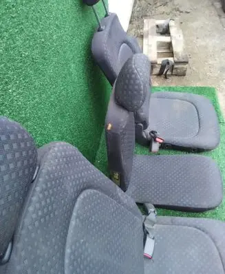 Toyota Yaris Verso Second row seats 