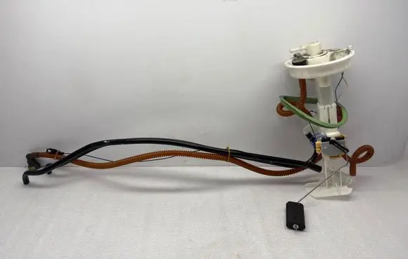 BMW X5M F85 Fuel level sensor 7194252 7194232