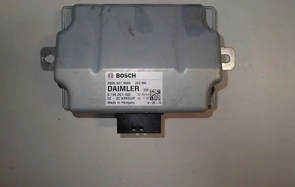 Volkswagen Crafter Voltage converter/converter module A9068270005